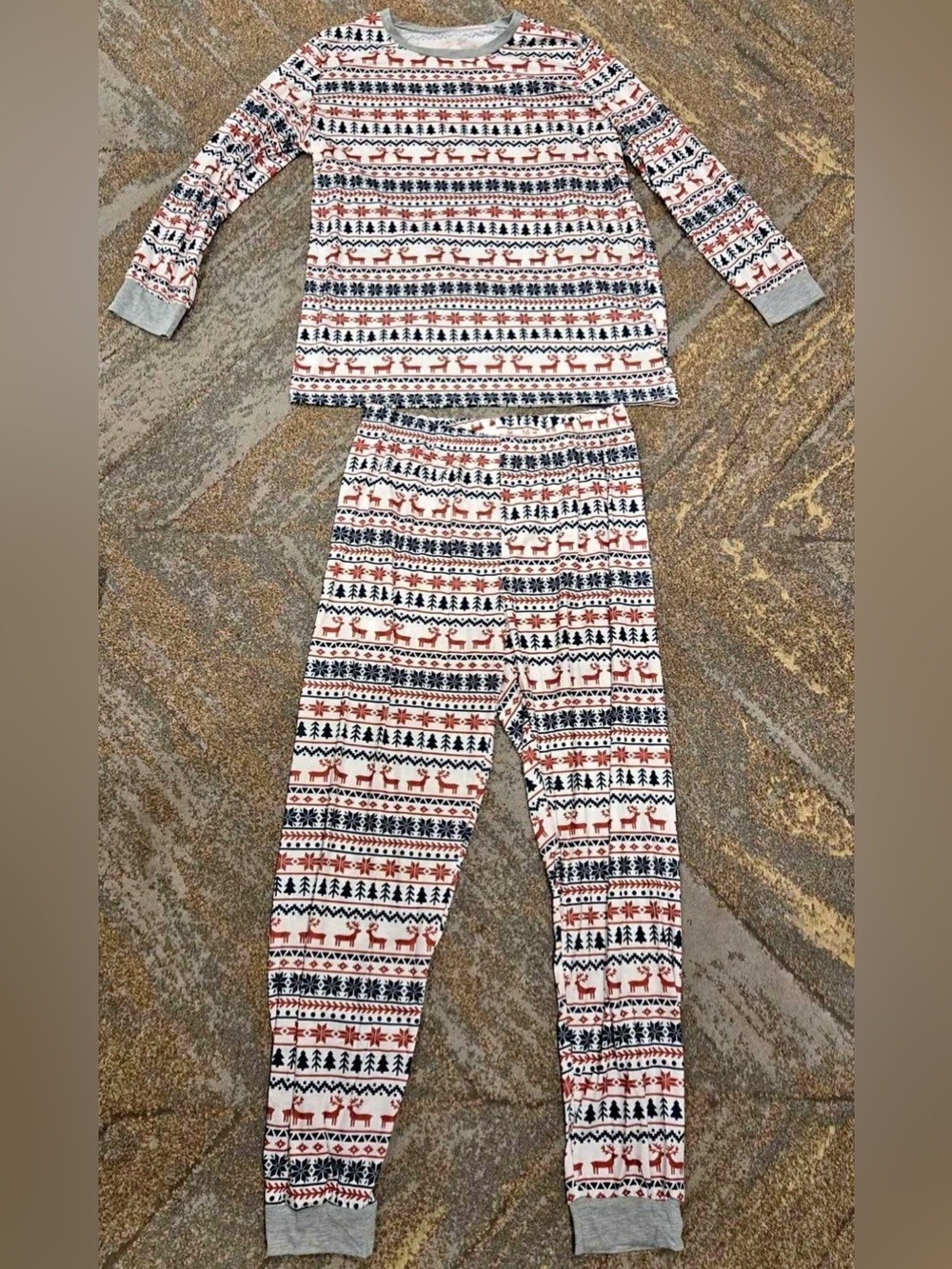 Holiday Reindeer Print Pajama Set White Red Black Size 2XL